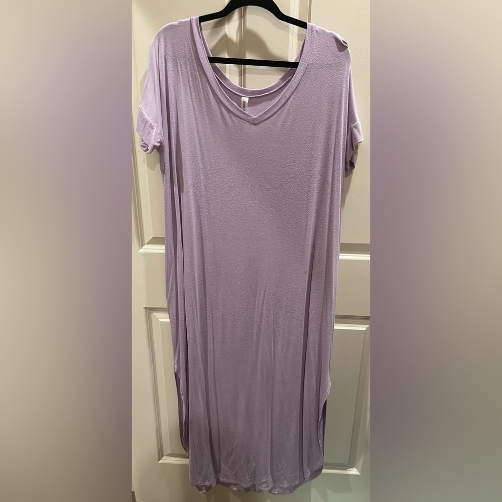 Zenana Outfitters size Large Lilac